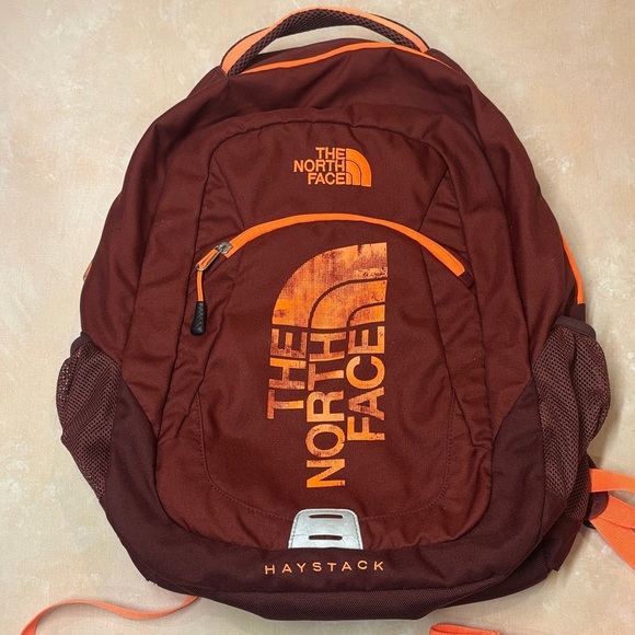 The North Face Haystack maroon and Orange Backpack, EUC, laptop pocket - Picture 1 of 9